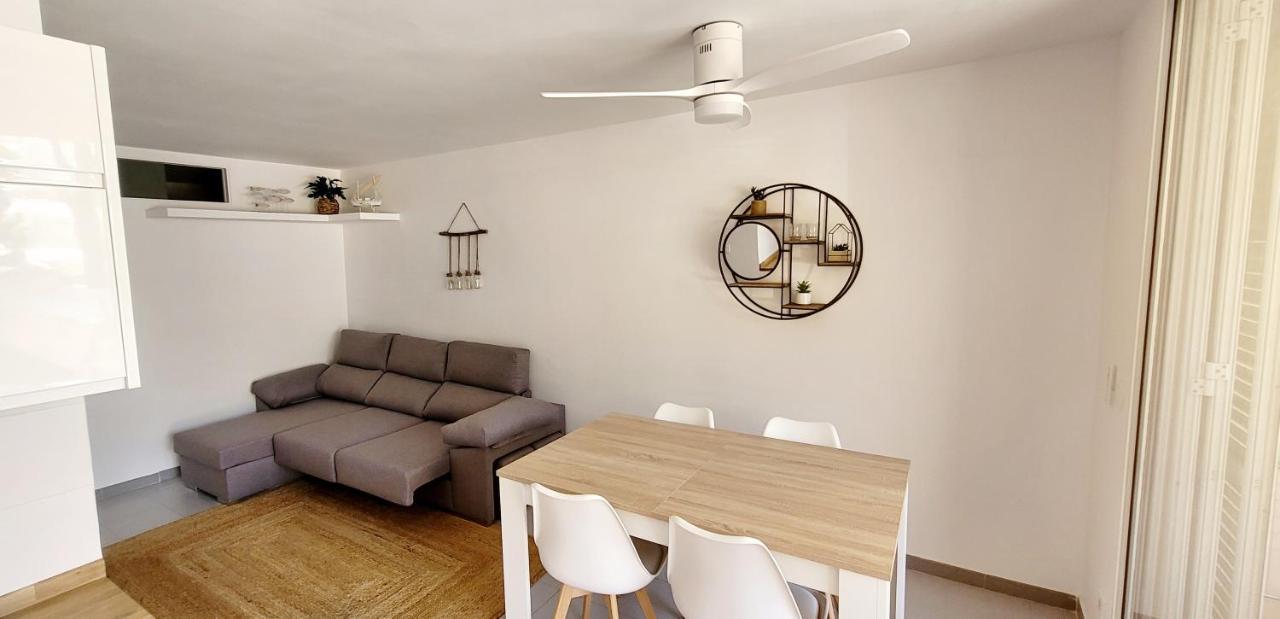 Precioso Apartamento Reformado En 1Ra Linea De Mar Sin Vistas Calella De Palafrugell Exterior photo